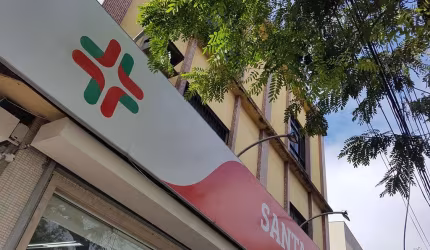 Ponto comercial com 8 salas para alugar na Augusto Emílio Estelita Lins, 20, Jardim Camburi, Vitória por R$ 14.000