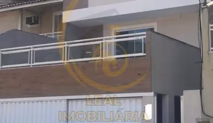 Casa para Venda em Niterói, Serra Grande, 3 dormitórios, 1 suíte, 3 banheiros, 3 vagas