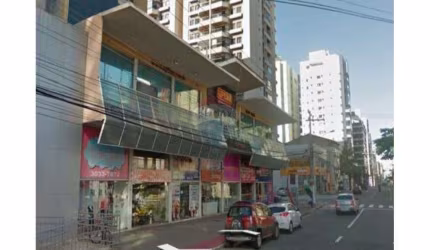 Andar corporativo de esquina com 265m² na melhor localização da Praia da Costa em Vila Velha!