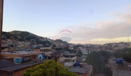 Imóvel de 3 andares para investimento em Vila Garrido, Vila Velha ES.