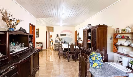 Sítio com casa 3 Quartos, Beira Lago, Gramado, fim de linha, na Região do Galo em Domingos Martins