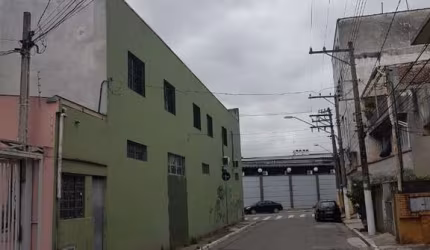 Prédio Comercial na Vila Guilherme com 490m²