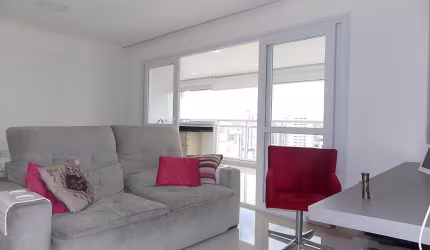 Apartamento á venda na Vila Mariana, com 3 suítes, depósito e 2 vagas.