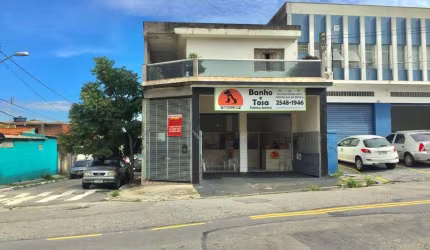 Casa à venda no bairro Socorro em São Paulo-SP: 2 quartos, 1 suíte, 5 banheiros, 1 vaga de garagem, 350m² de área.