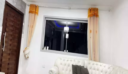 Sobrado à venda na Cidade Kemel com 240m² 3 dormitórios 2 banheiros 3 vagas