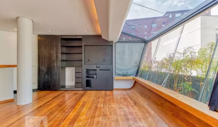 Apartamento à Venda - Itaim Bibi, 2 Quartos,  130 m2