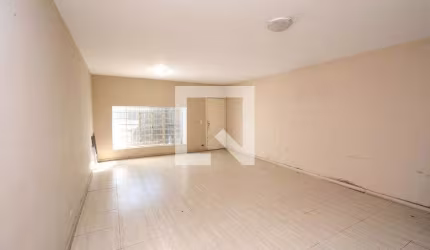 Casa à Venda - Jardim Marajoara , 3 Quartos,  195 m2