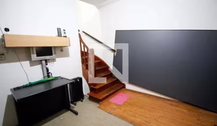 Casa à Venda - Pinheiros, 1 Quarto,  114 m2