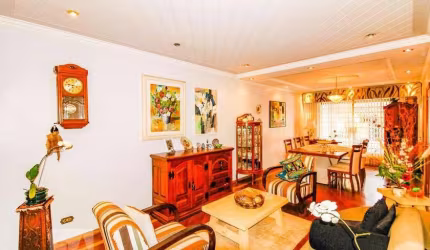 Casa à Venda - Campo Belo, 3 Quartos,  215 m2