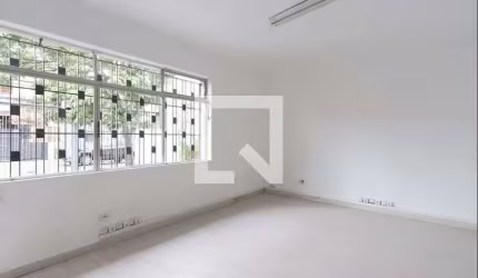 Casa à Venda - Brooklin, 2 Quartos,  150 m2