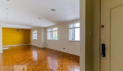 Apartamento à Venda - Bela Vista, 4 Quartos,  248 m2