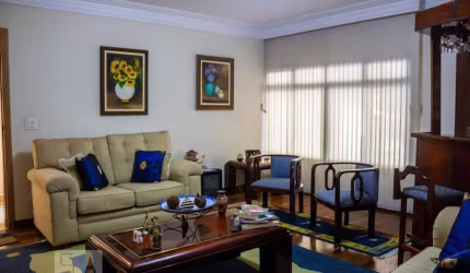 Casa à Venda - Jardim Marajoara , 3 Quartos,  200 m2