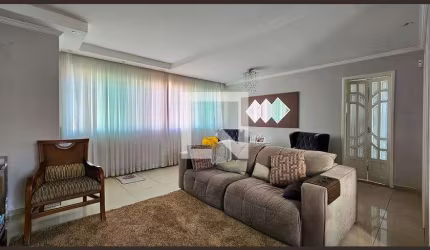 Casa à Venda - Jardim Marajoara , 3 Quartos,  257 m2