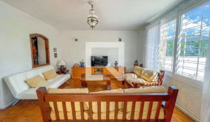 Casa à Venda - Alto de Pinheiros, 3 Quartos,  160 m2