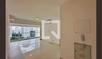 Apartamento à Venda - Campo Belo, 2 Quartos,  74 m2