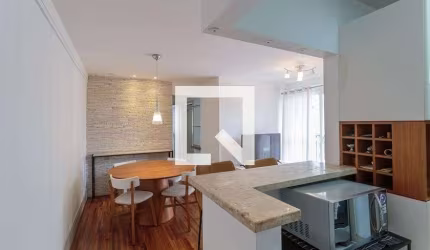 Apartamento à Venda - Vila Olímpia, 2 Quartos,  58 m2
