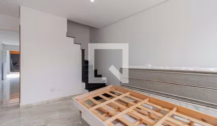 Casa à Venda - Moema, 2 Quartos,  108 m2