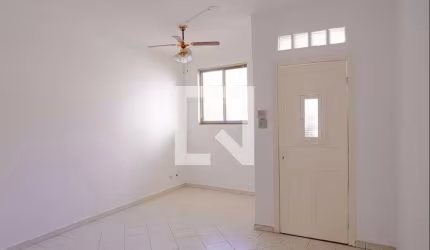 Casa à Venda - Vila Mariana, 2 Quartos,  120 m2