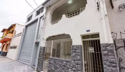 Casa à Venda - Barra Funda, 2 Quartos,  125 m2