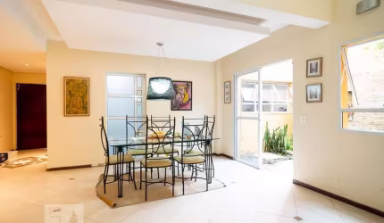 Casa à Venda - Jardim Marajoara , 4 Quartos,  332 m2