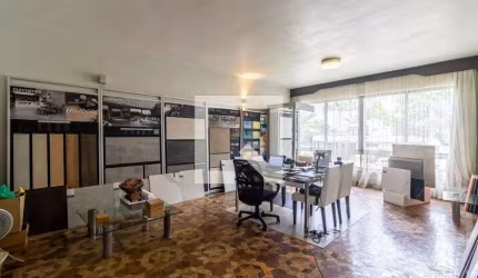 Casa à Venda - Alto de Pinheiros, 3 Quartos,  270 m2