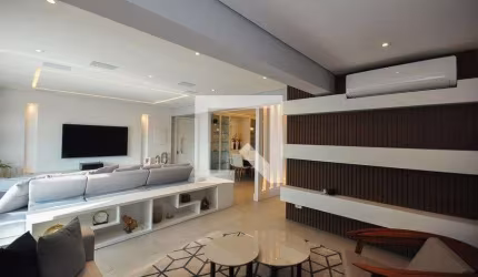 Apartamento à Venda - Vila Andrade, 3 Quartos,  149 m2