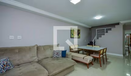 Casa à Venda - Jardim Marajoara , 3 Quartos,  125 m2