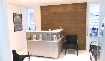 Conjunto comercial de 100m² à venda no Condomínio Edifício Paranapanema - 3 salas e 3 banheiros