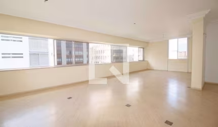 Apartamento à Venda - Jardim Paulista, 3 Quartos,  226 m2