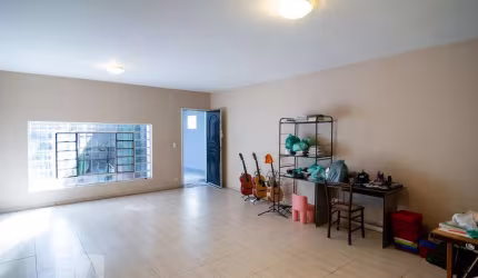 Casa à Venda - Jardim Marajoara , 3 Quartos,  198 m2