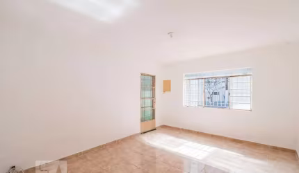 Casa à Venda - Bosque da Saúde, 2 Quartos,  150 m2