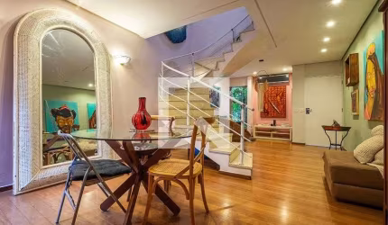 Casa à Venda - Paraíso, 2 Quartos,  90 m2