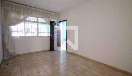 Casa à Venda - Alto de Pinheiros, 2 Quartos,  192 m2