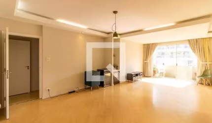 Apartamento à Venda - Jardim Paulista, 2 Quartos,  104 m2