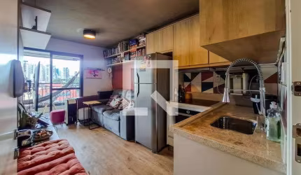 Apartamento à Venda - Vila Mariana, 1 Quarto,  33 m2