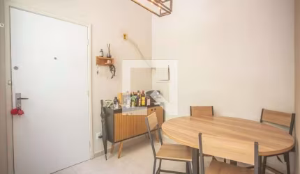 Apartamento à Venda - Chácara Inglesa, 2 Quartos,  120 m2