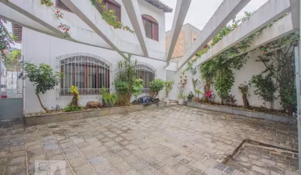 Casa à Venda - Campo Belo, 4 Quartos,  300 m2