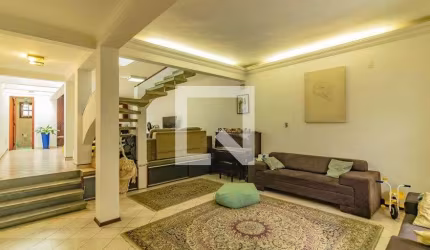 Casa à Venda - Saúde, 4 Quartos,  250 m2