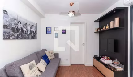 Apartamento à Venda - Vila Pompéia, 1 Quarto,  39 m2