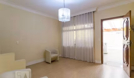 Casa à Venda - Planalto Paulista, 3 Quartos,  165 m2