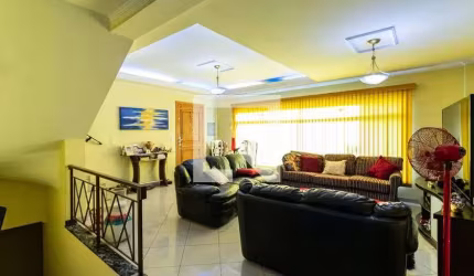 Casa à Venda - Ipiranga, 3 Quartos,  227 m2