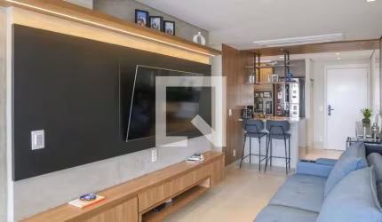 Apartamento à Venda - Vila Pompéia, 2 Quartos,  71 m2