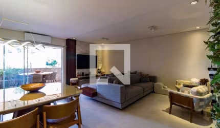 Casa à Venda - Portal do Morumbi, 3 Quartos,  230 m2