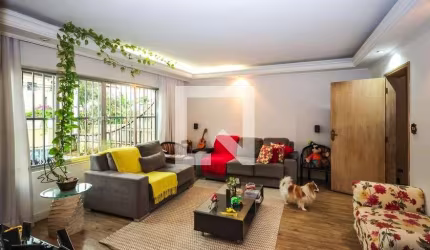 Casa à Venda - Bosque da Saúde, 3 Quartos,  276 m2