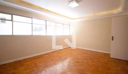 Apartamento à Venda - Jardim Paulista, 2 Quartos,  85 m2