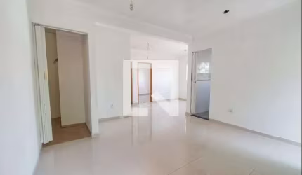 Casa à Venda - Ipiranga, 2 Quartos,  130 m2