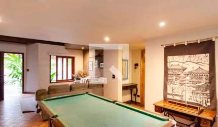 Casa à Venda - Planalto Paulista, 4 Quartos,  297 m2
