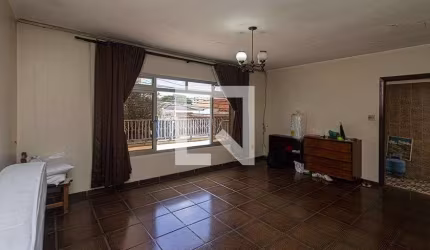 Casa à Venda - Bosque da Saúde, 4 Quartos,  212 m2