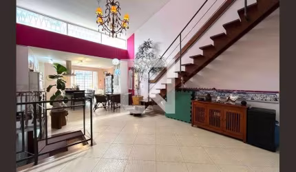 Casa à Venda - Chácara Inglesa, 4 Quartos,  234 m2