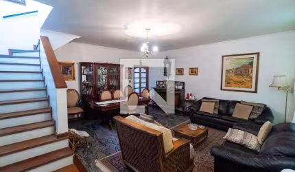 Casa à Venda - Planalto Paulista, 4 Quartos,  207 m2